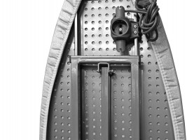 Механиз Айрон, настенная откидная гладильгьная доска от фабрики Shelf.On
